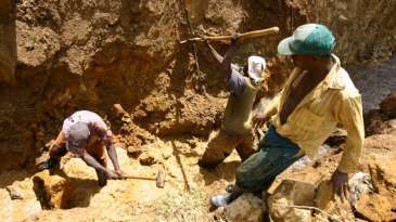 Des experts réfléchissent sur la gestion des ressources naturelles en RDC