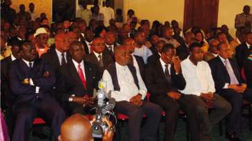 Concertations nationales : atterrissage forcé ! Le Phare