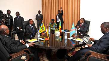 La para-démocratie, une chape de plomb au développement de l’Afrique post-indépendance - JJ Wondo