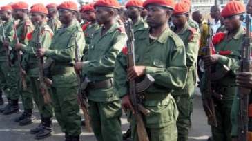 Collation des 681 brevetés des Ecoles militaires de Kitona - Le Phare