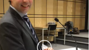 Présentation de JJ Wondo lors de son exposé magistral sur la réforme des services de sécurité(RSS) en Afrique aux candidats du 4è cycle de l'IRSD