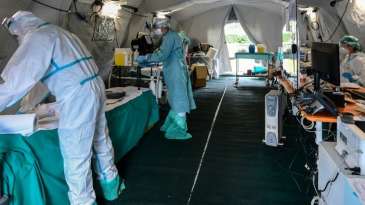 Coronavirus: The Hammer and the Dance - Tomas Pueyo