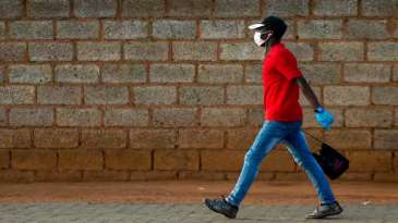 Coronavirus : « Mortalité possible de 10 % et infection effrayante des soignants » en Afrique - Joan Tilouine