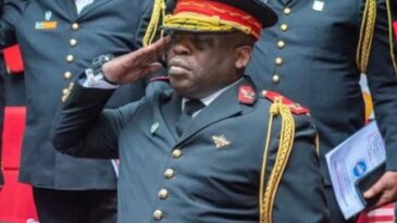 La chute de Christian Ndaywel : autopsie d’un pouvoir qui se dévore